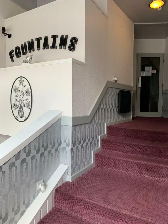 Fountains Hotel Runcorn Eksteriør billede